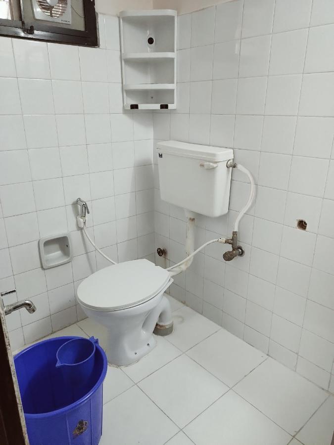 Hotel Maple Regency Kochi Exteriör bild